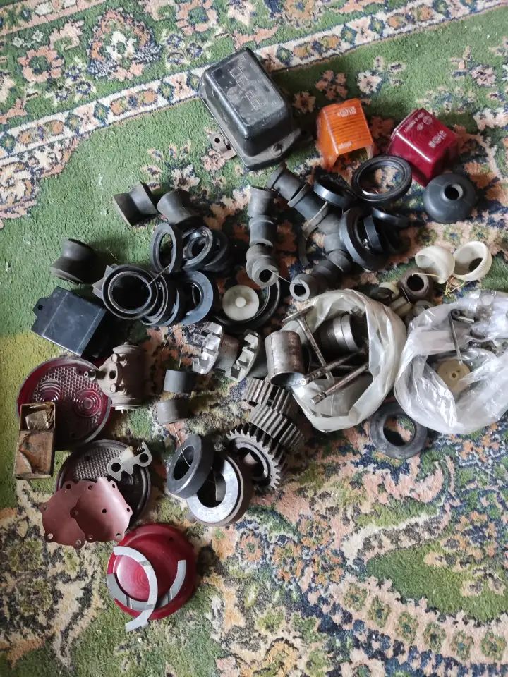 Запчасти на москвич 412, фотография 1