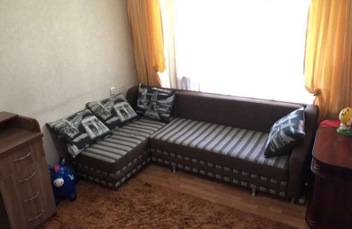  3-комнатная квартира, мкр Коктем-2, Между Темирязева и Бухар Жирау, фотография 1