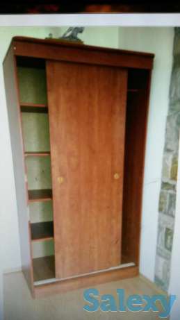 Шкаф и тумбы, фотография 1