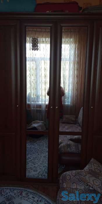 Шкаф зеркальный, фотография 1