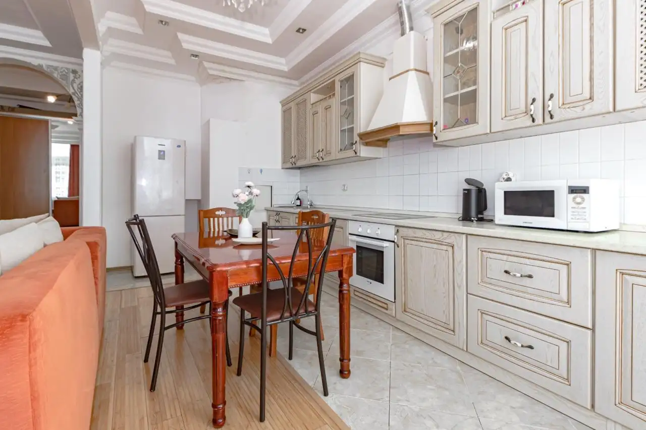 Апартаменты рядом с Байтереком, Кунаева 12/2, фотография 10