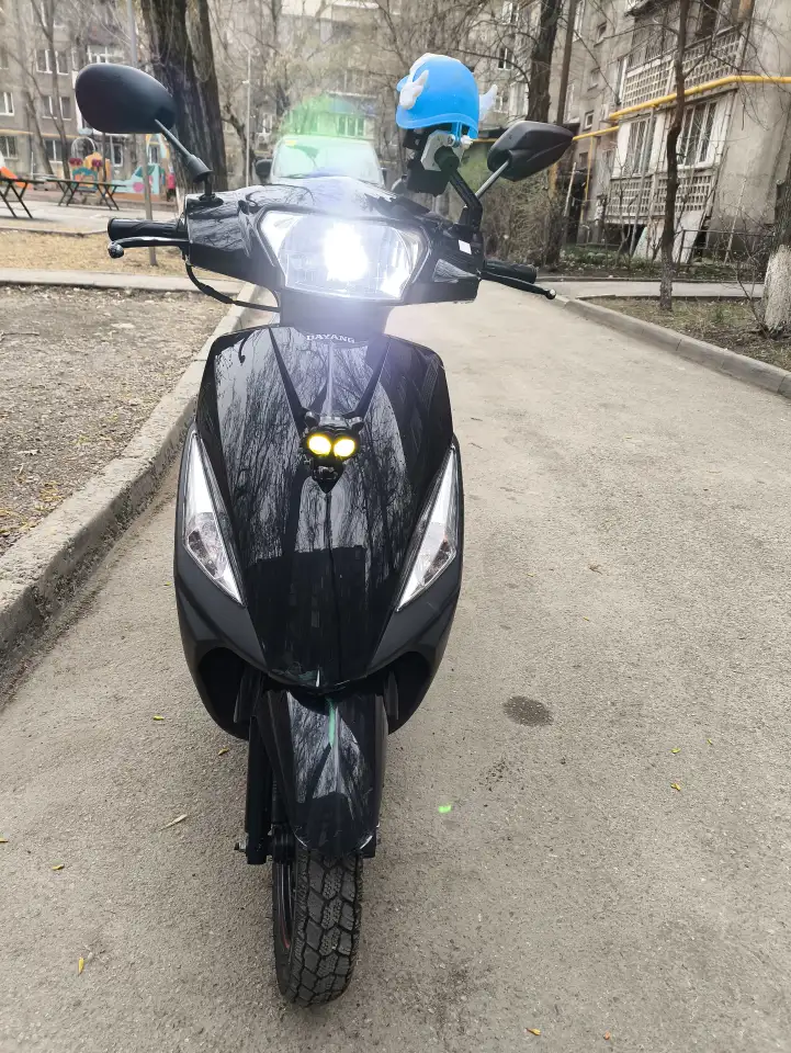 Даянг мопед 49 куб продам едет на ходу минусов нет, фотография 1