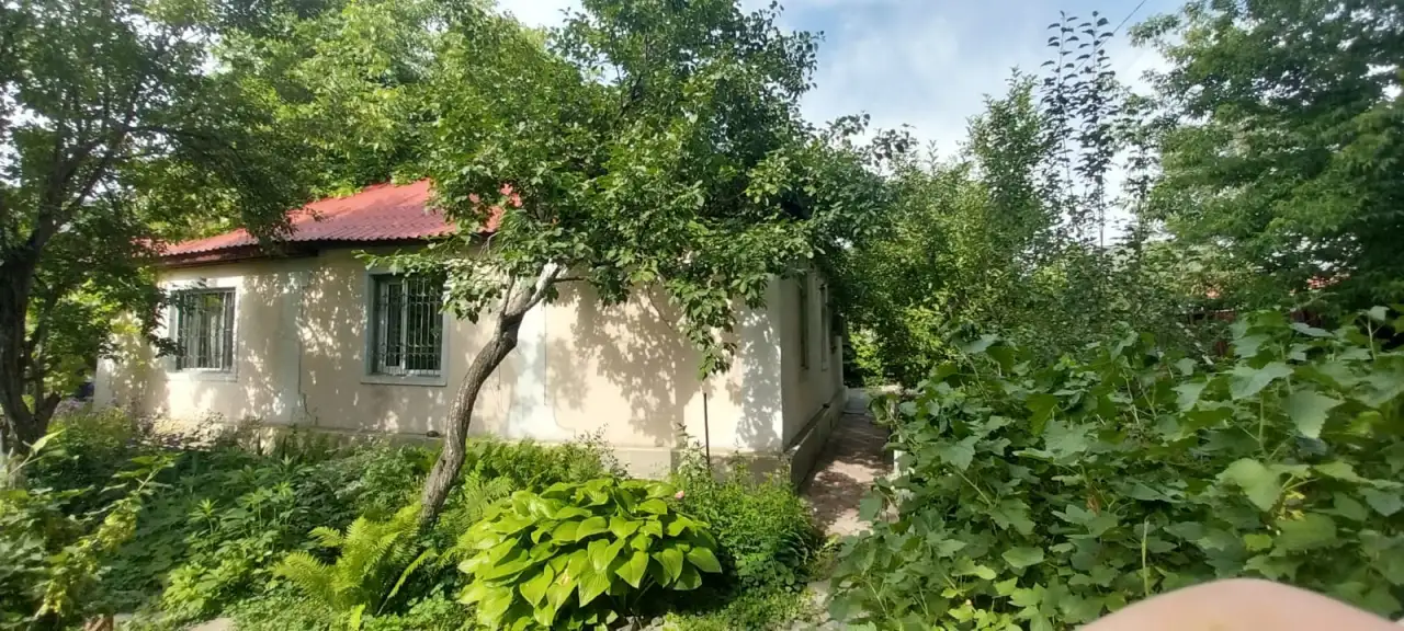 Продам дом на земельном участке в городе, фотография 1