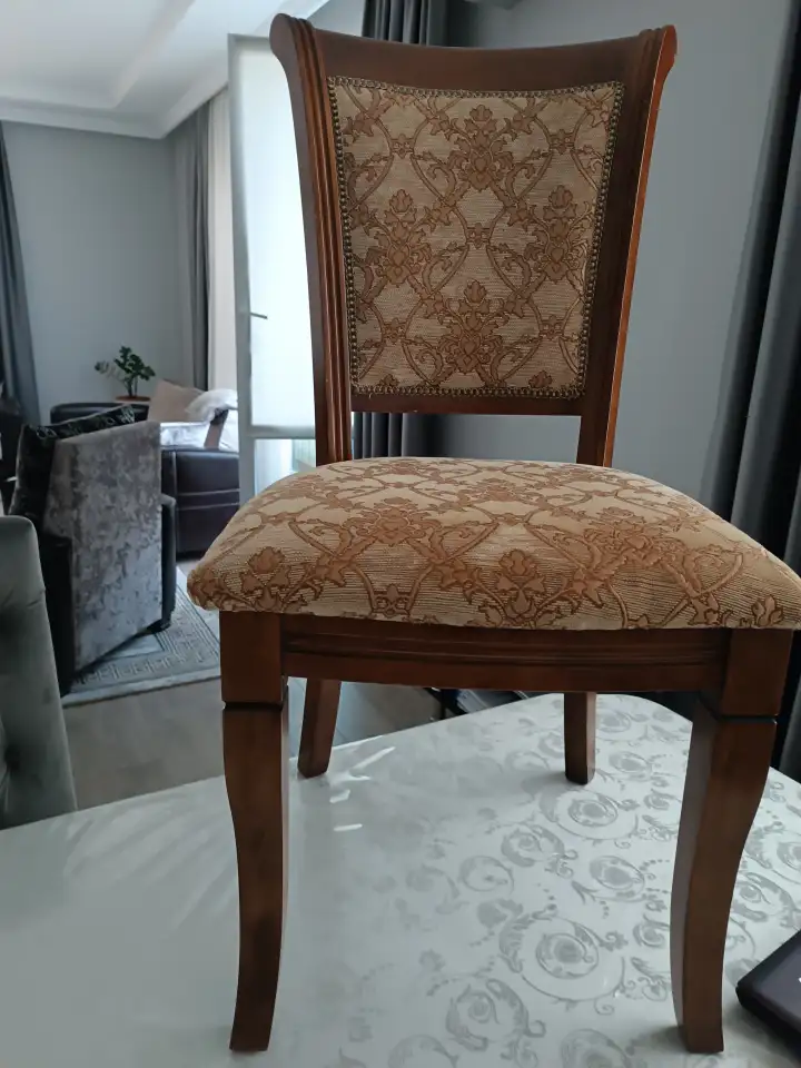 Стулья, фотография 1