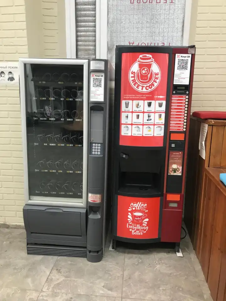 Кофе аппарат и для напитков, фотография 1