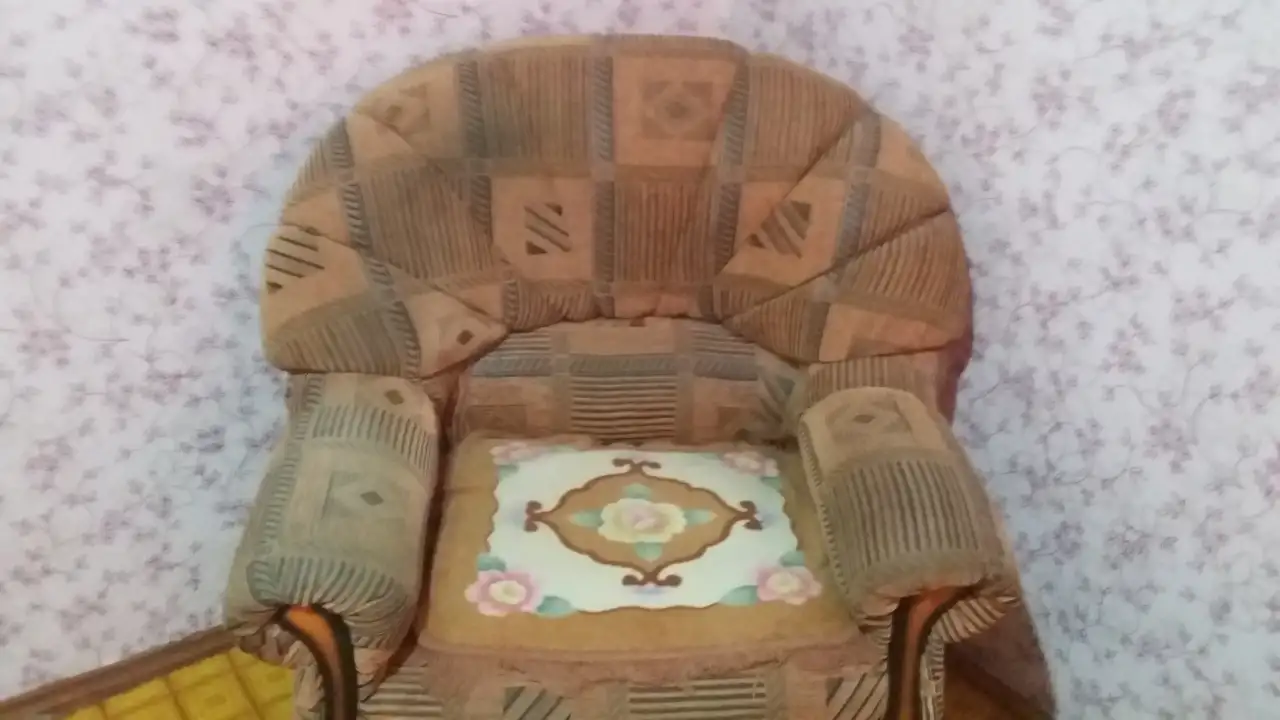 Диван и 2 кресла, фотография 2