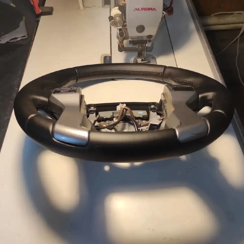 Перетяжка руля и ручка КПП. Алматы, фотография 3