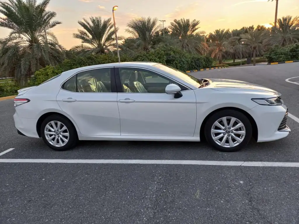 Продам Тойоту Камри 2019г., фотография 5