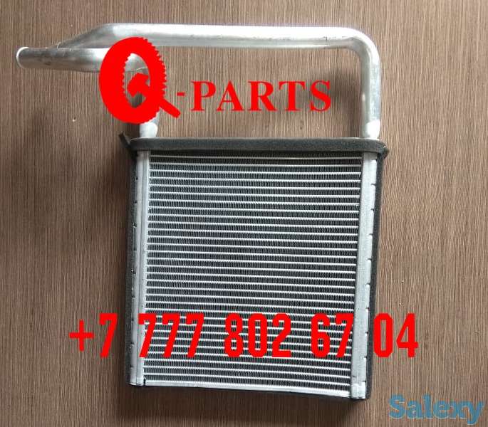 Радиатор печки для двигателя Cummins на экскаватор Hyundai Robex R520LC-9., фотография 1