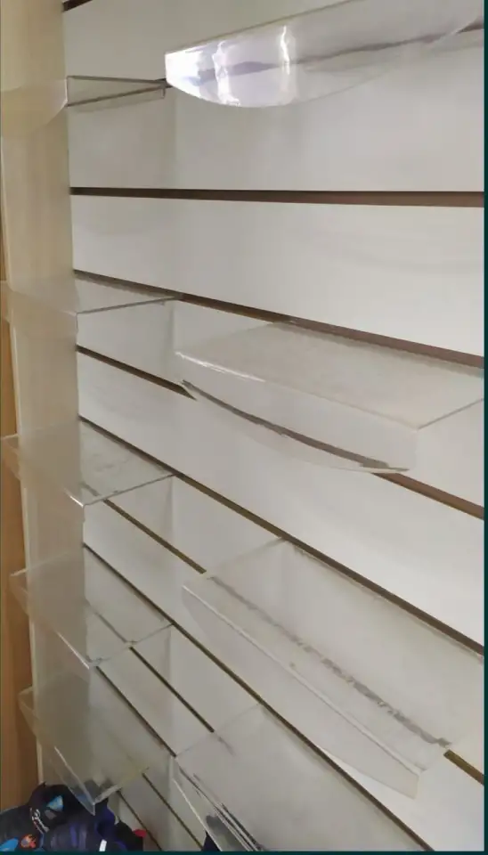 Продам полки для экономпанели, фотография 1