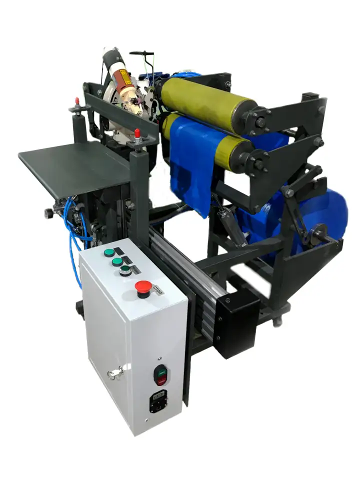 Станок для стягивания строп и пришивания манжеты в биг-беги, фотография 1