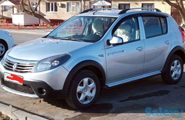 Рено Сандеро степвей Renault, фотография 1
