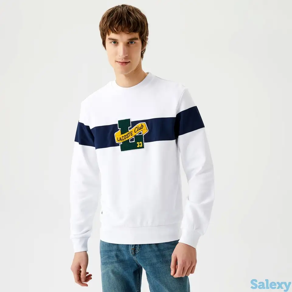 Мужская белая толстовка lacoste classic fit с круглым вырезом и принтом, фотография 1