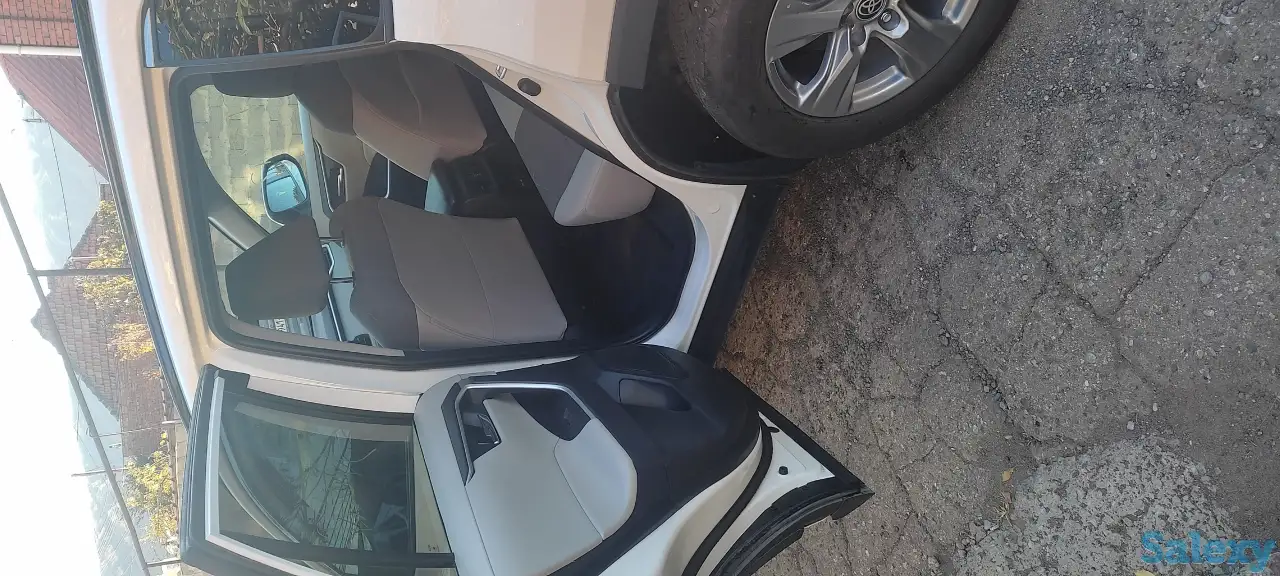 Toyota RAV4, фотография 7