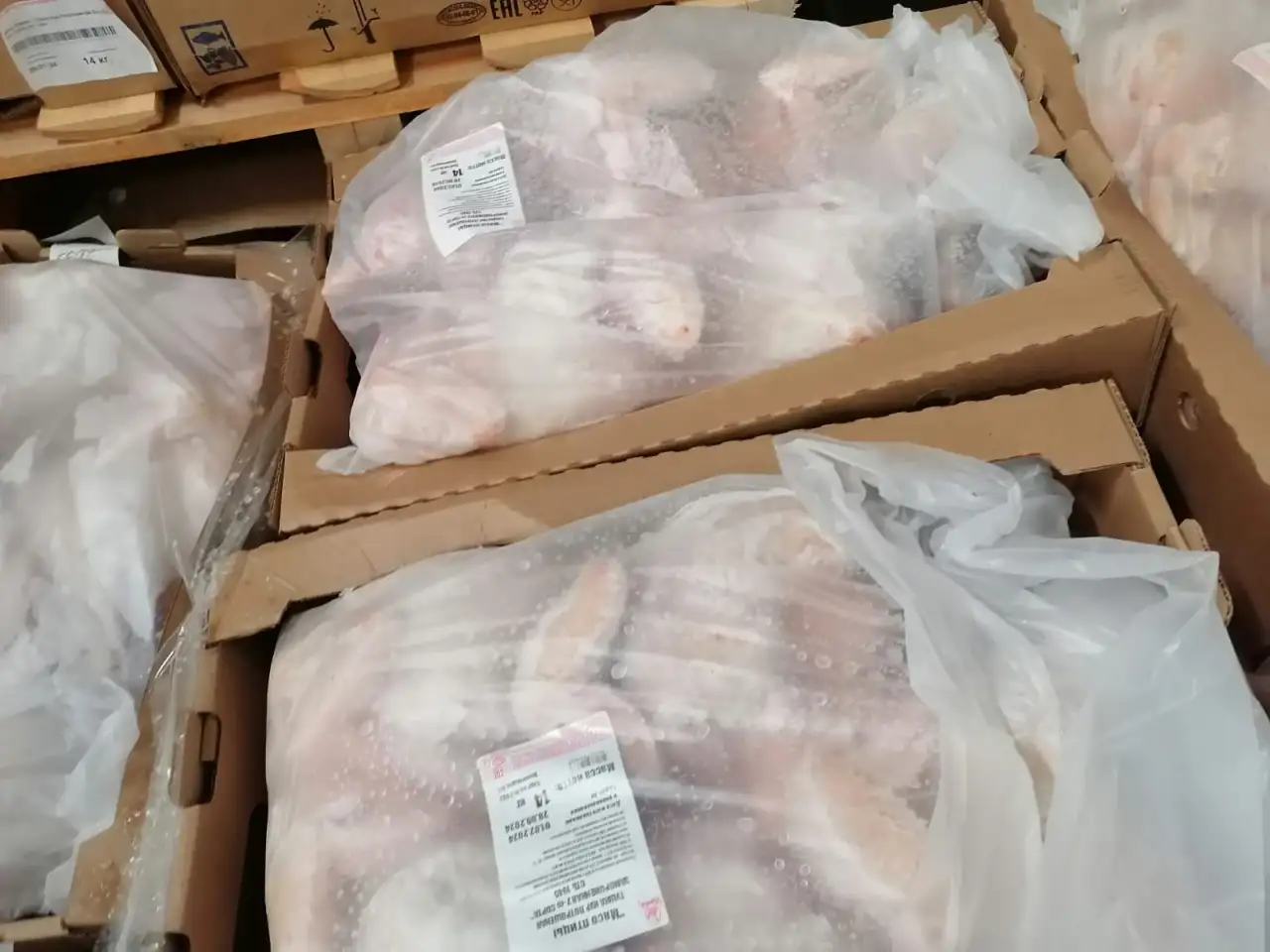 Курица, окорочка, обвалка , крылья, яйца,шкурка,каркас , фарш оптом, фотография 5