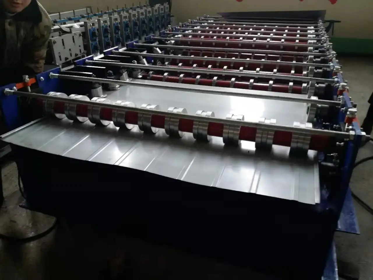 Автоматическая линия для производства сэндвич-панеле модель JB-JXB300, фотография 4