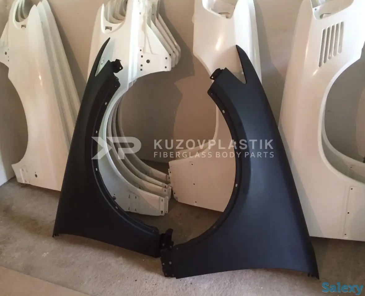 Крыло на Infinity FX35/ FX45 из стеклопластика., фотография 1