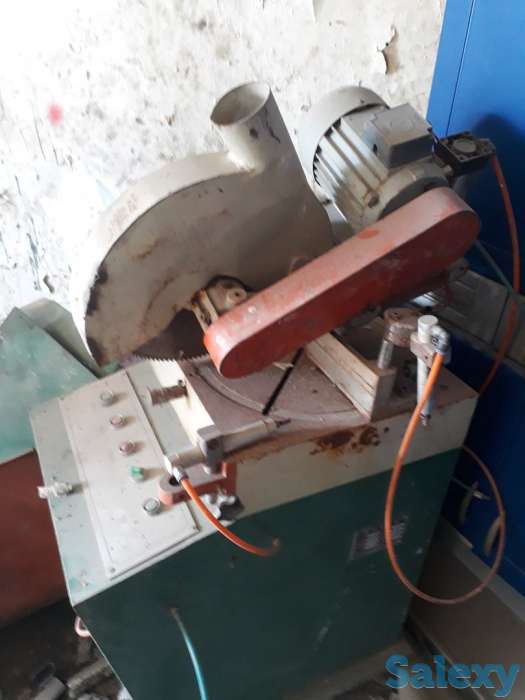 Станки для пластиковых окон, фотография 1