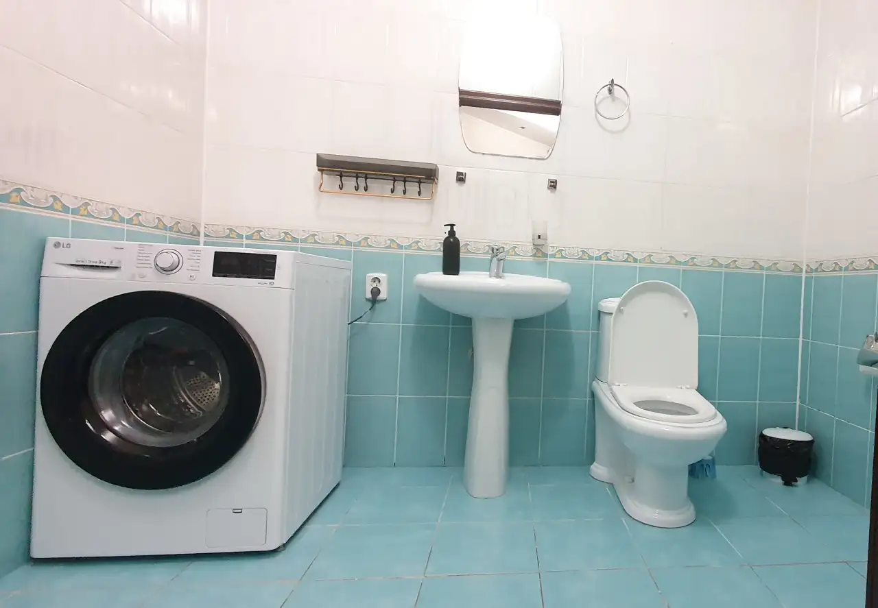 3- х комн с 4-мя кроватями и раскладным диваном с видом на Байтерек, фотография 11