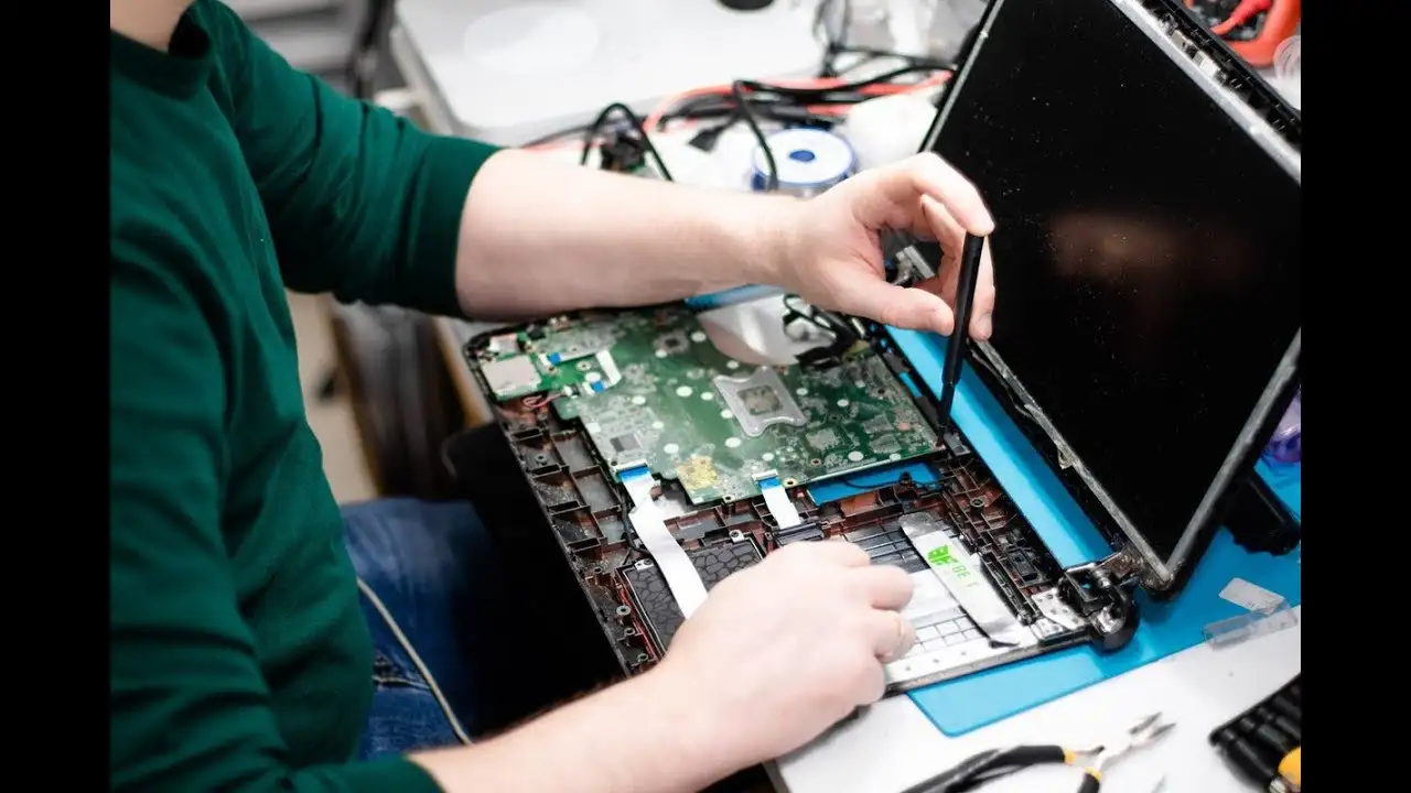 Ремонт компьютеров и ноутбуков, фотография 1