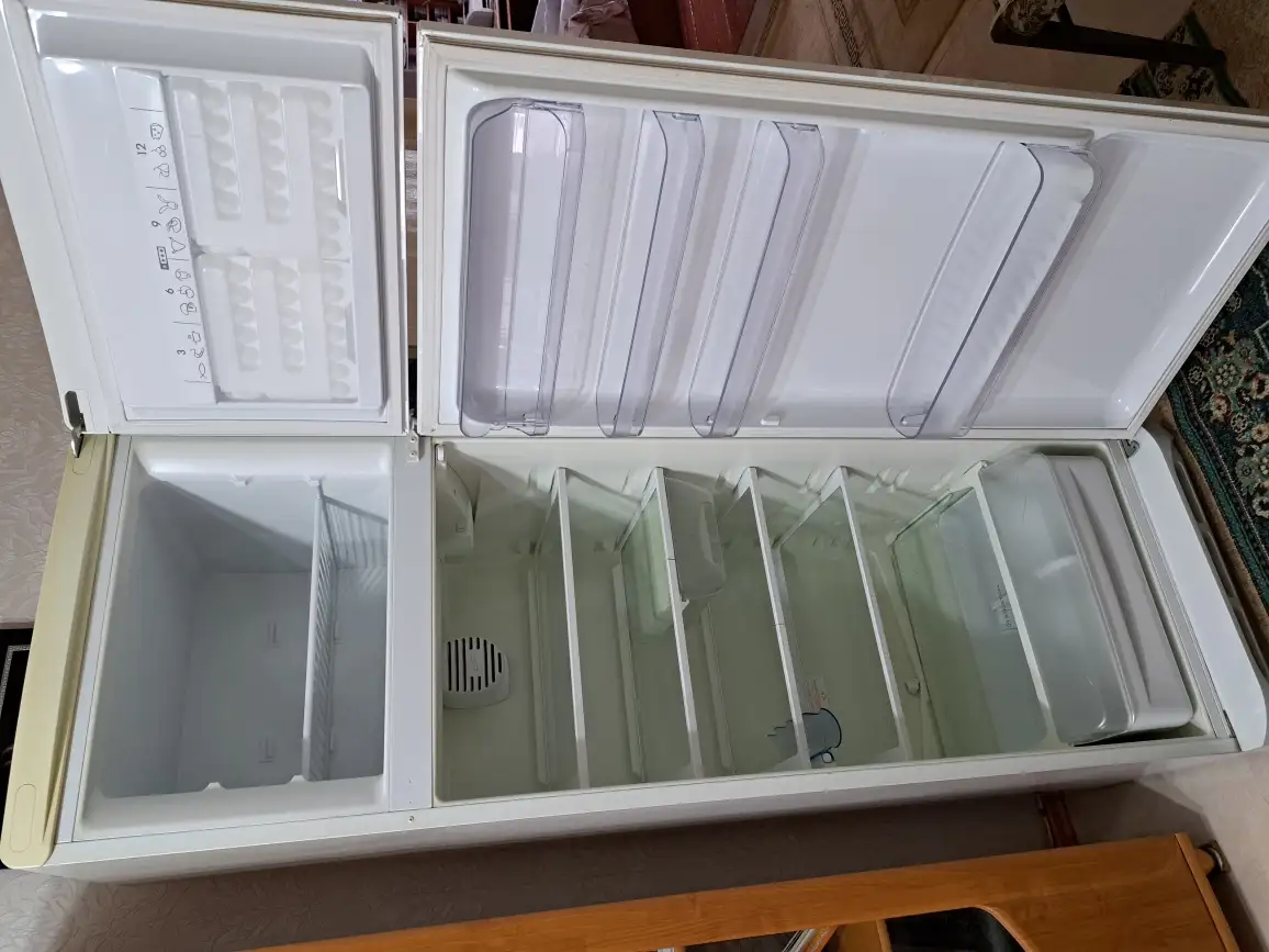 продам холодильник ARISTON 25 000 тенге,, фотография 6