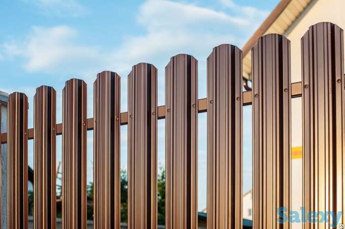 Забор металлический штакетник, фотография 1