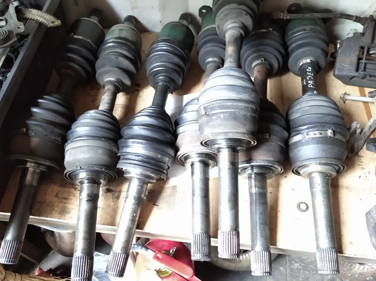 Авторазбор  Mitsubishi Montero SportChallengerPajero Sport  в Алматы., фотография 4