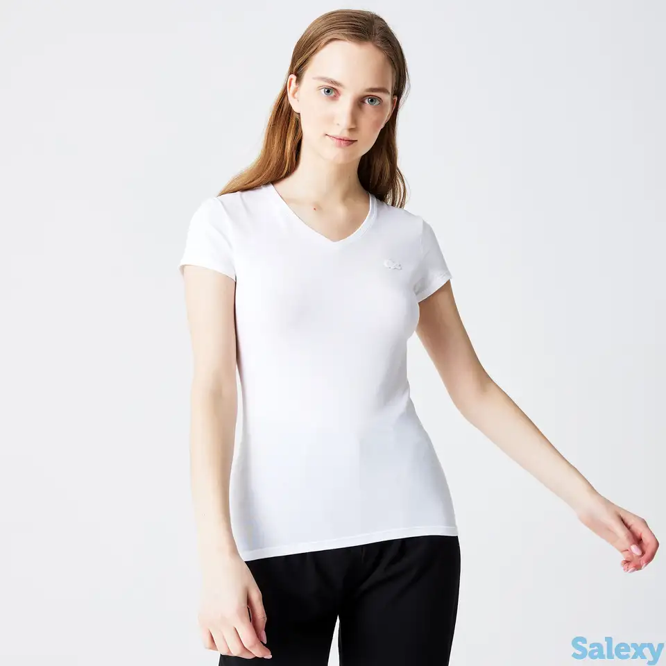 Женская футболка lacoste slim fit, фотография 1