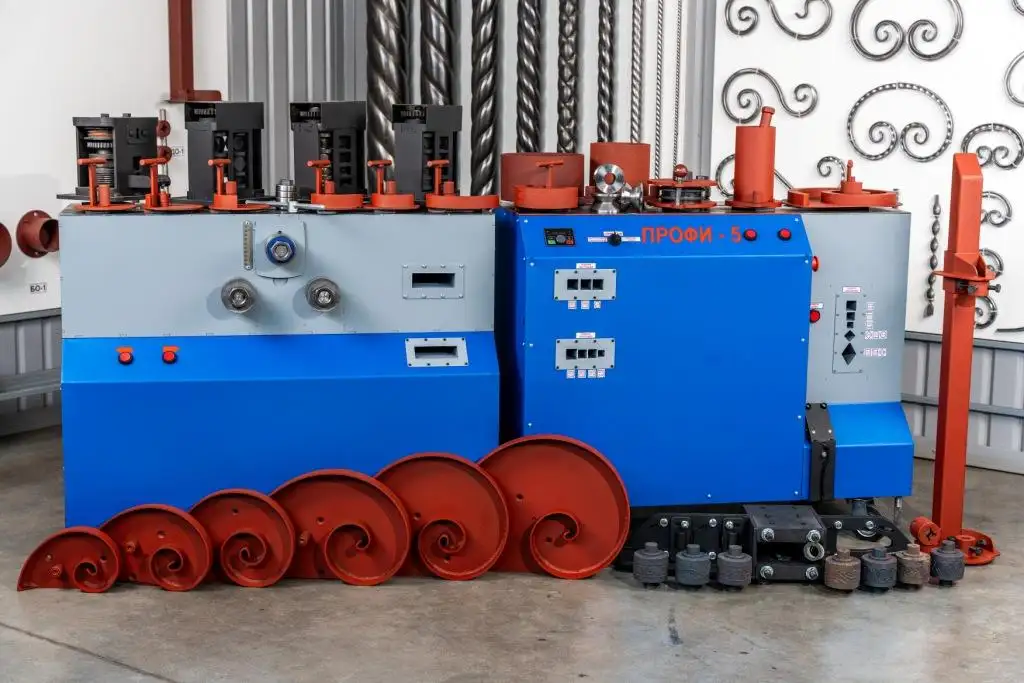 Кузнечно-гибочные станки ПРОФИ-5 - для художественной  ковки и гибки металлопроката, фотография 1