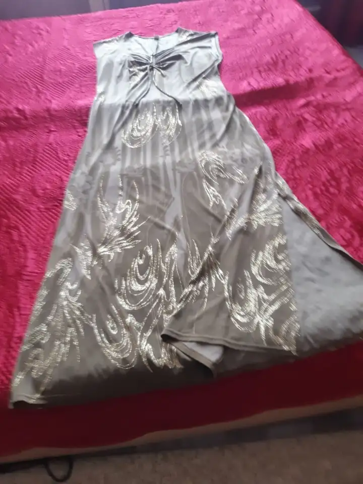 Платье костюмы недорого в хорошем состоянии, фотография 5