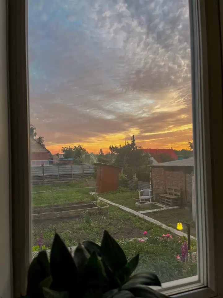 Продам уютный двор в черте города, Ул. Бажова д.163А, фотография 13