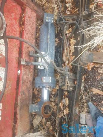 Цилиндр опрокида ковша на погрузчик XCMG ZL50G LW500KN, фотография 1