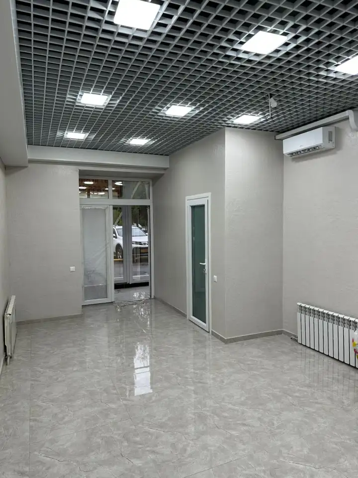 Коммерческое помещение ул.Акана Сери 194, фотография 9