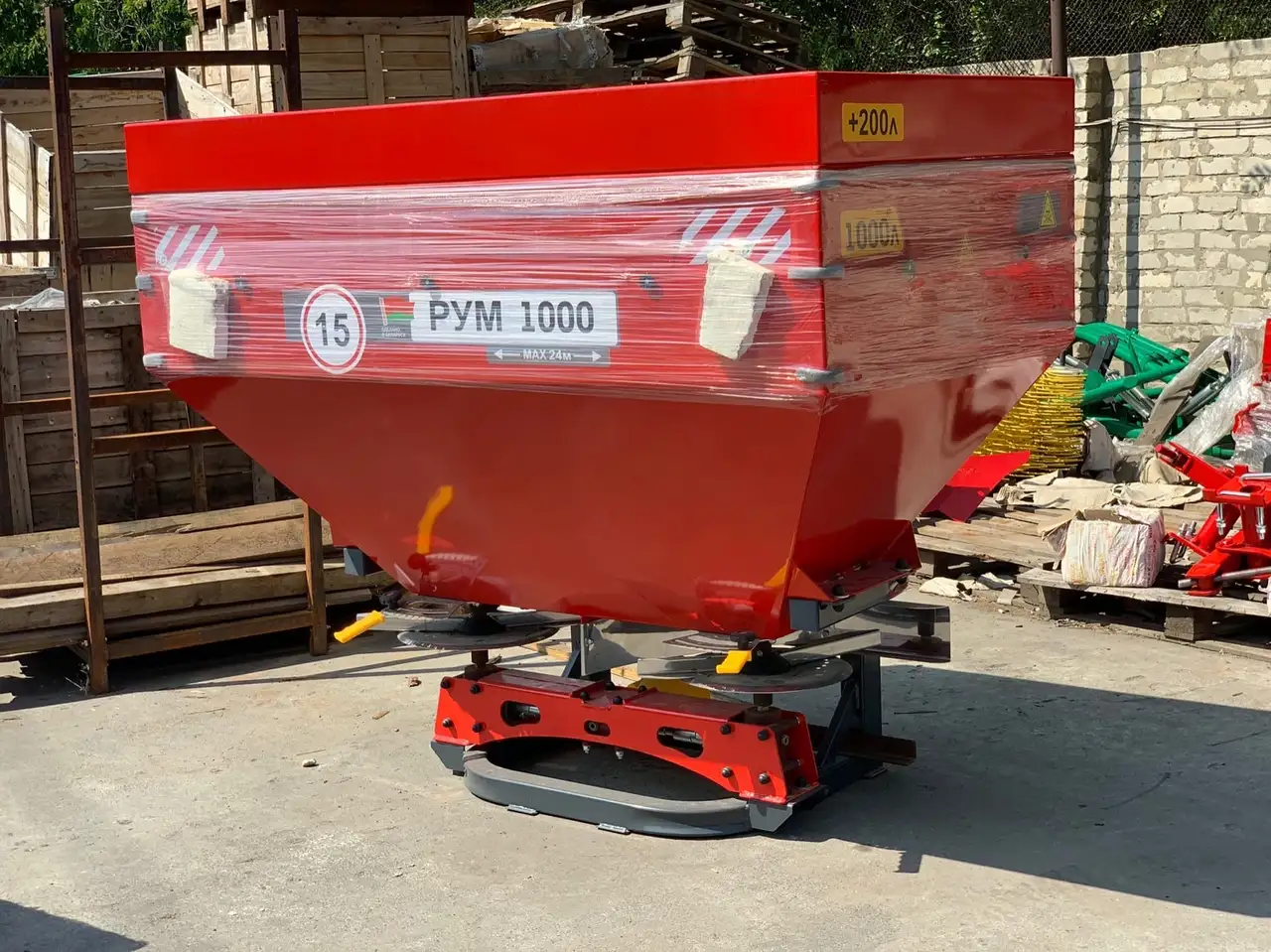 Разбрасыватель минеральных удобрений  800л, 1000л, 1200л Беларусь D-pol, фотография 6