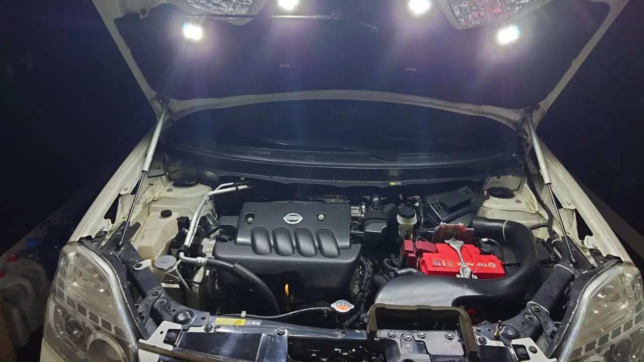 Продам Кроссовер Ниссан Х-Траил 2012г.,белый, фотография 5