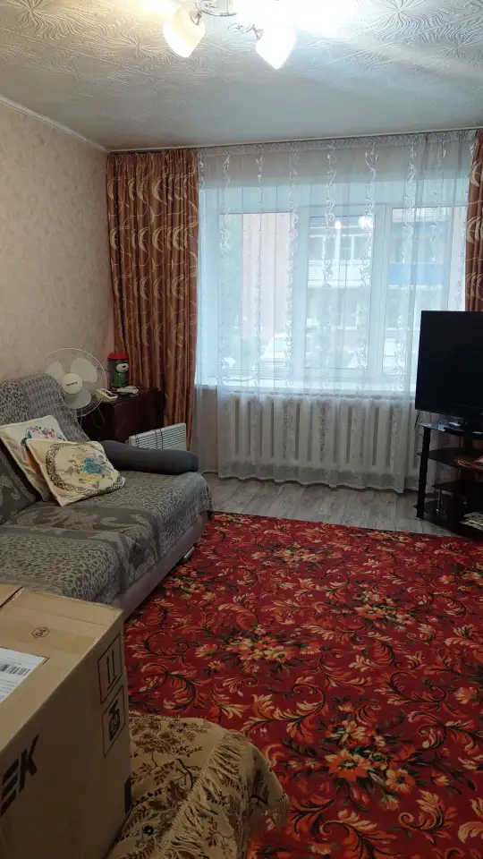 Продажа 2 комнатной квартиры, 4микрорайон 36 дом, фотография 9