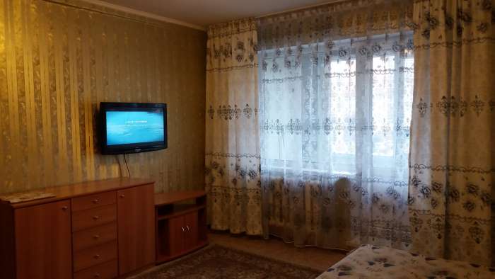 Квартира на сутки, на ночь, Республика 5, фотография 2