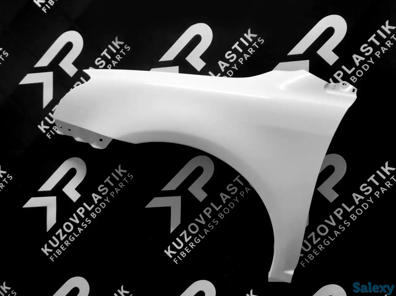 Крыло на Тойота Avensis из стеклопластика., фотография 1