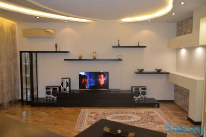 Сдам 2-комнатную посуточно Достык 97Б ЖК Самал Делюкс, фотография 1