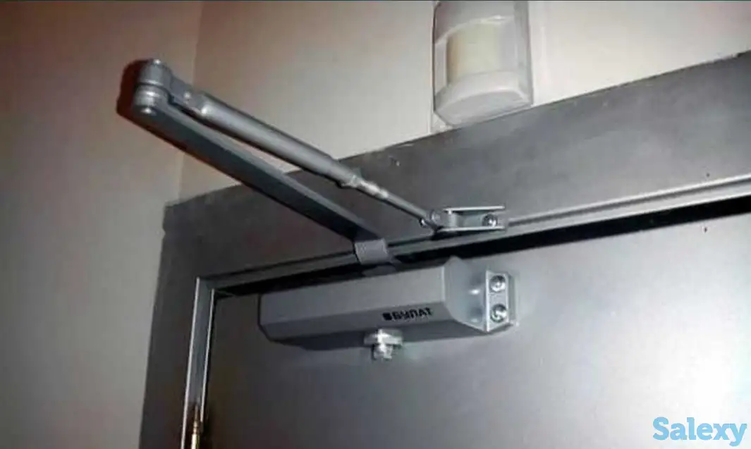 Доводчики дверные, установка, фотография 1