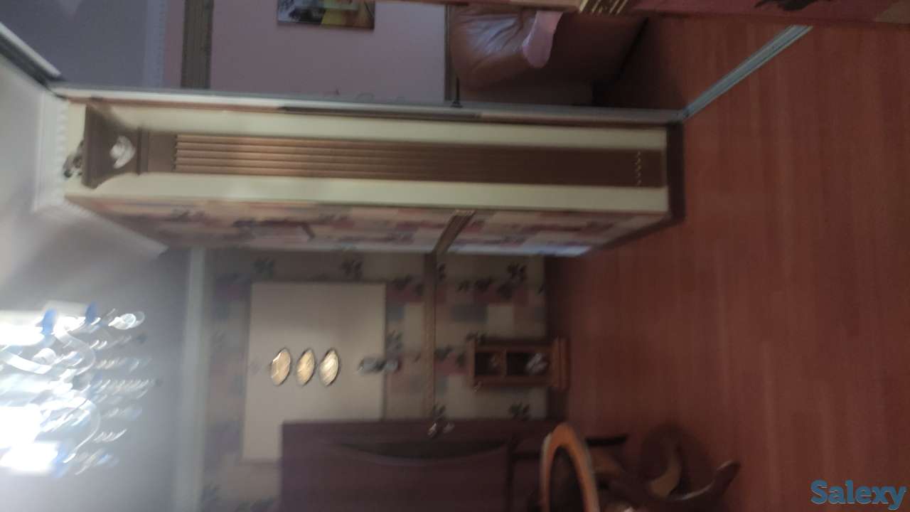 Сдам срочно комнату  в 3-х ком.кв.центре, 1 либо 2 -м, девуш.(Республики-Кенесары), фотография 2