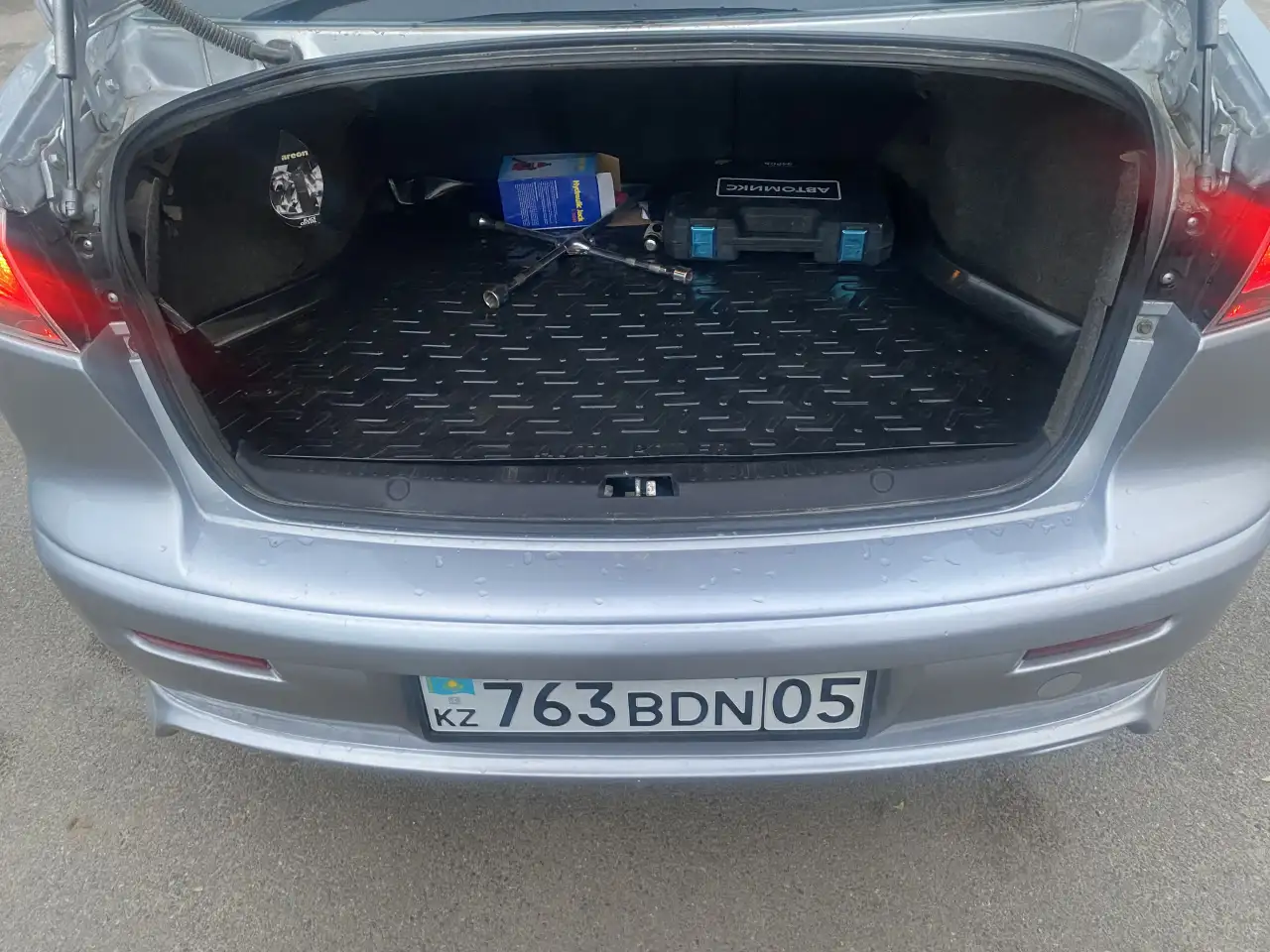 Продам машину Mitsubishi Lancer, фотография 5