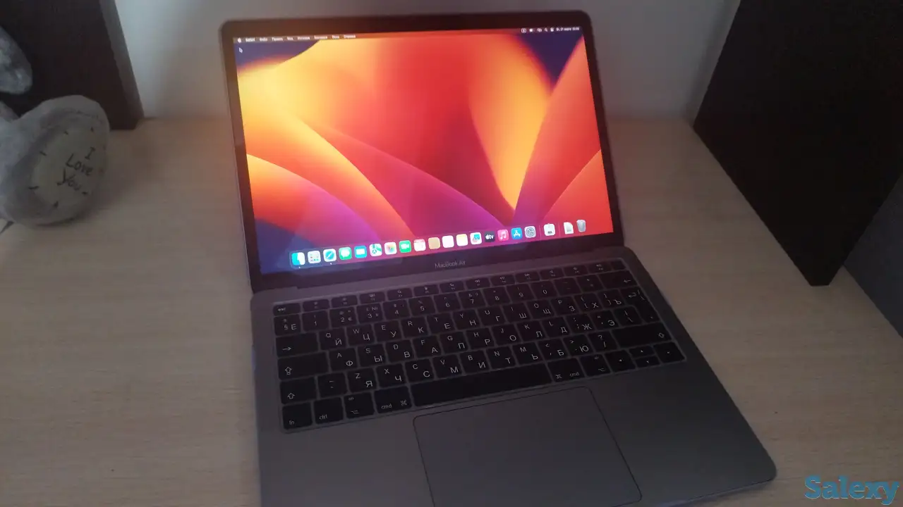 Продам макбук аир 2020, фотография 1