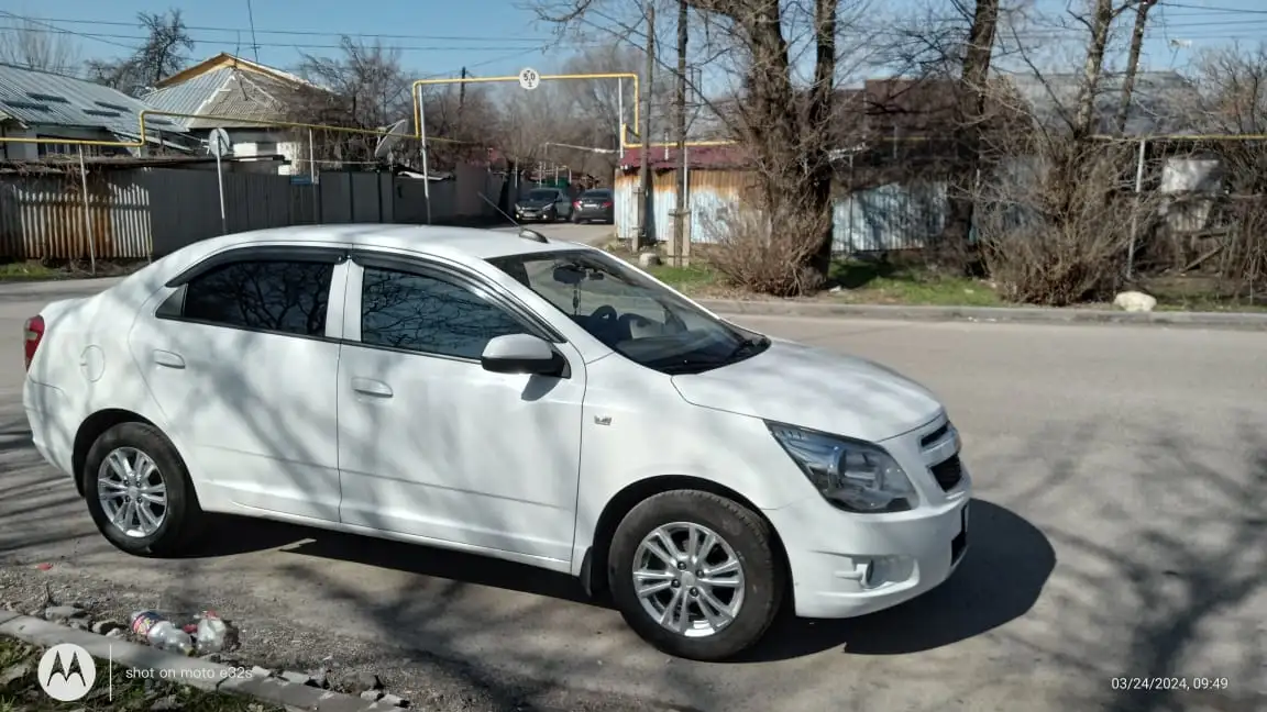 Машина Chevrolet, фотография 1