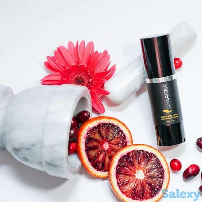 Replenishing Serum with Moisture Surge (Регенерирующая сыворотка), Lumavera, фотография 1