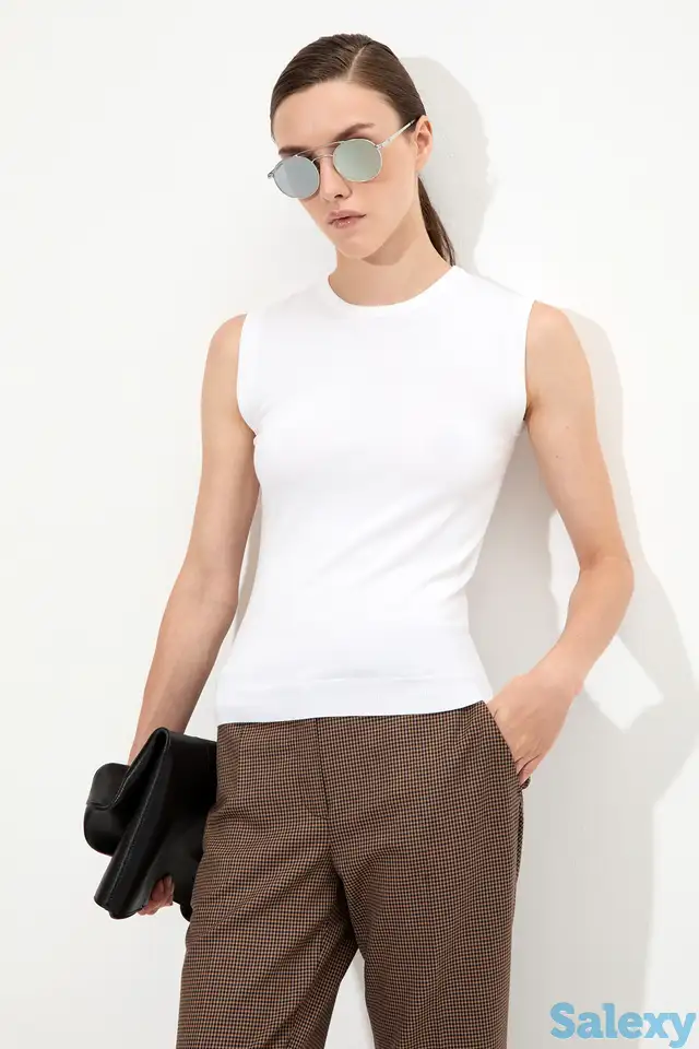 Топ в белом цвете vassa&co, фотография 1