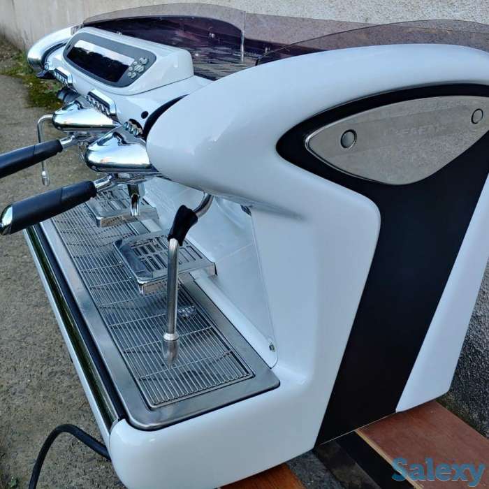 Кофемашина Faema Emblema, фотография 2