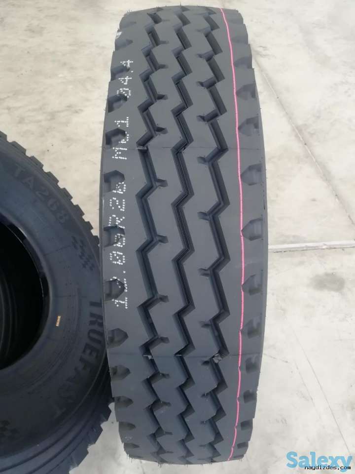Грузовые автошины в ассортименте, фотография 2