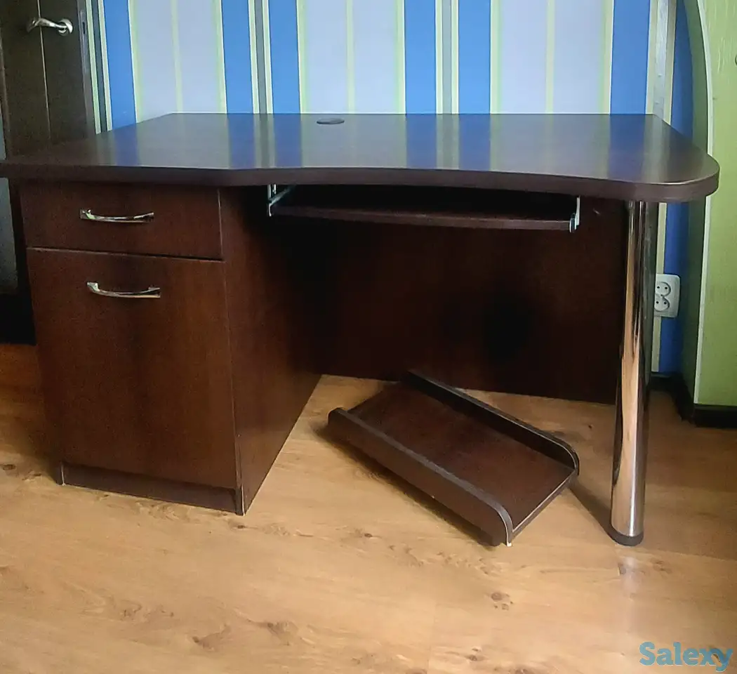 Продам письменный стол, фотография 1