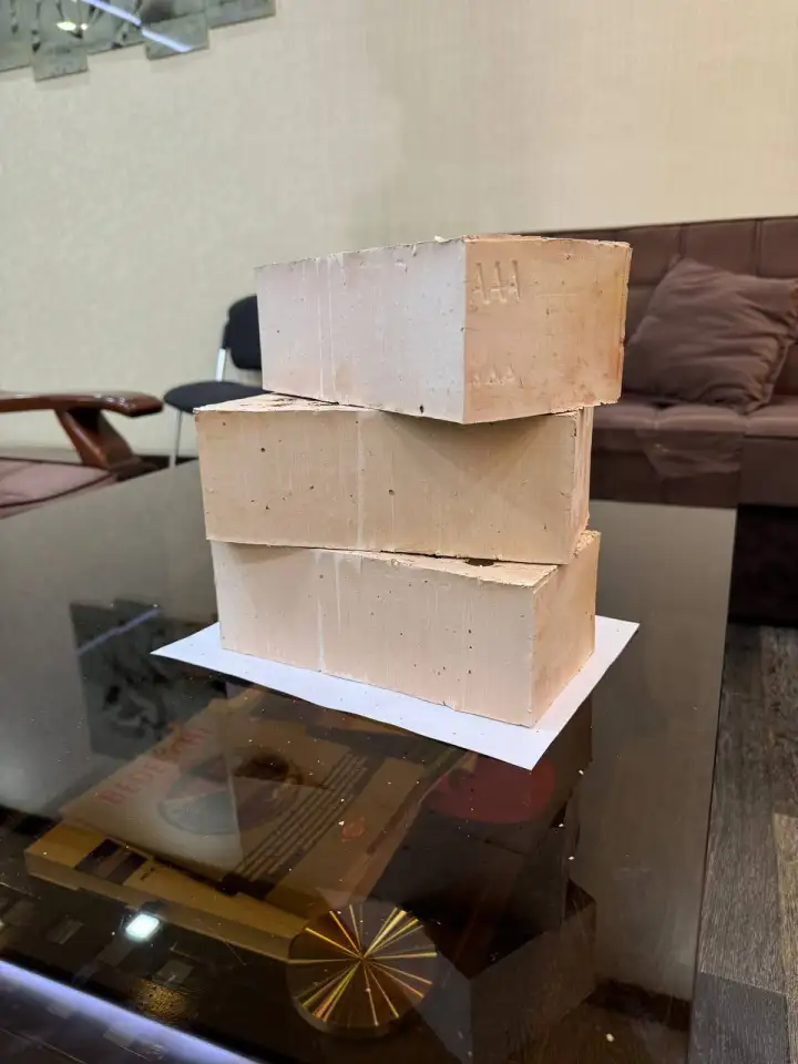 Кирпич пустотелый полуторный М-150 250х120х88мм, фотография 2